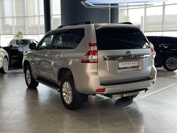 Toyota Land Cruiser Prado 150 Series Рестайлинг 1 с пробегом 2015 года, цена 3 500 000 рублей, 204959 км, внедорожник, Автокод Объявления