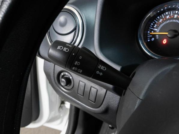 Renault Logan II Рестайлинг с пробегом 2020 года, цена 1 474 000 рублей, 35677 км, седан, Автокод Объявления