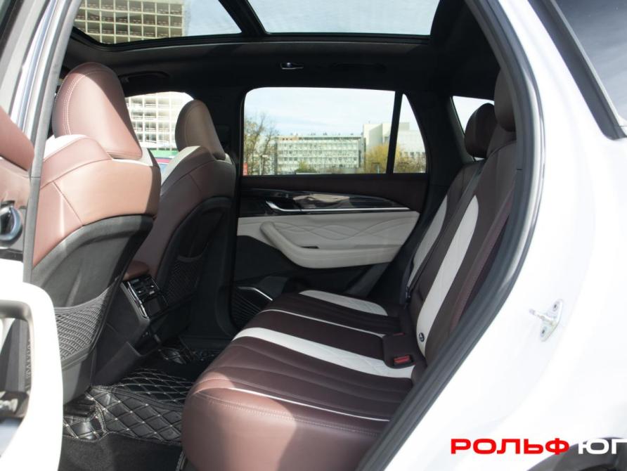 Geely Monjaro I Москва  - изображение 8