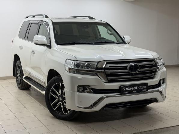 Toyota Land Cruiser 200 Series Рестайлинг 2 с пробегом 2016 года, цена 5 400 000 рублей, 206705 км, внедорожник, Автокод Объявления