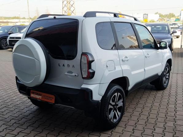 Lada (ВАЗ) Niva Travel I с пробегом 2024 года, цена 1 180 000 рублей, 43281 км, внедорожник, Автокод Объявления