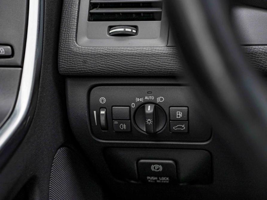 Volvo XC60 I Санкт-Петербург  - изображение 11