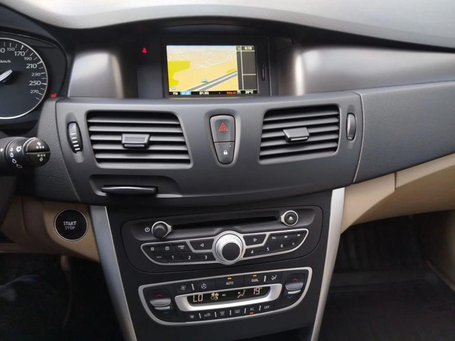 Renault Latitude I Москва  - изображение 26
