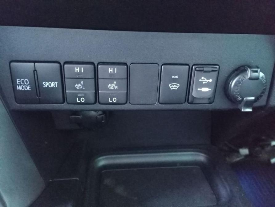 Toyota RAV4 IV (XA40) Рестайлинг Екатеринбург  - изображение 16