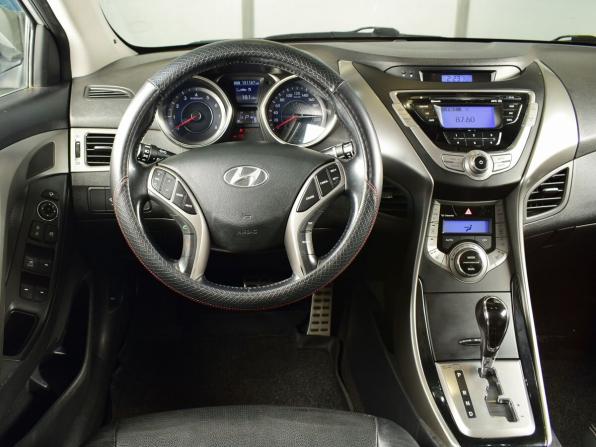 Hyundai Elantra V (MD) с пробегом 2012 года, цена 957 999 рублей, 151163 км, седан, Автокод Объявления