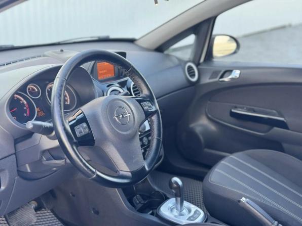 Opel Corsa D Рестайлинг II с пробегом 2012 года, цена 675 000 рублей, 112000 км, хэтчбек, Автокод Объявления