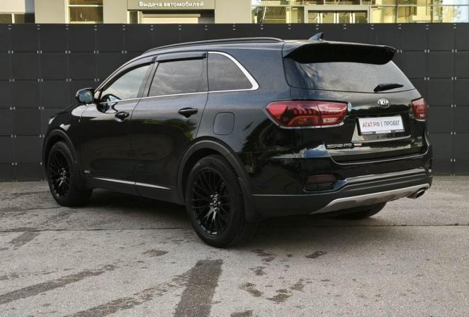 Kia Sorento II Рестайлинг с пробегом 2019 года, цена 2 999 000 рублей, 101811 км, внедорожник, Автокод Объявления