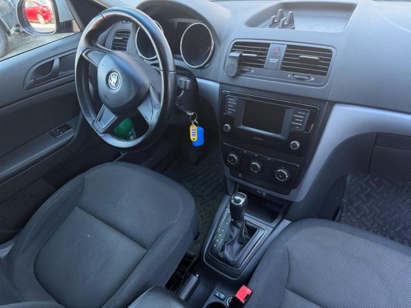 Skoda Yeti I Рестайлинг с пробегом 2015 года, цена 999 000 рублей, 199930 км, внедорожник, Автокод Объявления