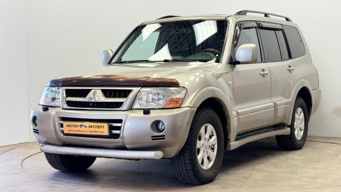Mitsubishi Pajero III Рестайлинг с пробегом 2006 года, цена 900 000 рублей, 371769 км, внедорожник, Автокод Объявления