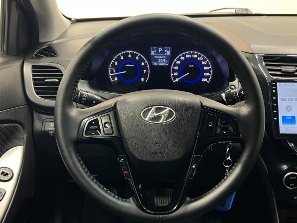 Hyundai Solaris I Рестайлинг с пробегом 2016 года, цена 1 089 000 рублей, 185872 км, седан, Автокод Объявления