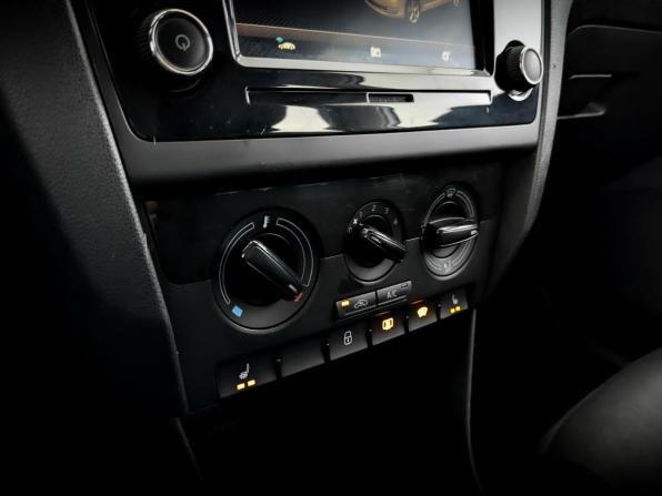 Skoda Rapid I Рестайлинг с пробегом 2019 года, цена 760 000 рублей, 205110 км, лифтбек, Автокод Объявления