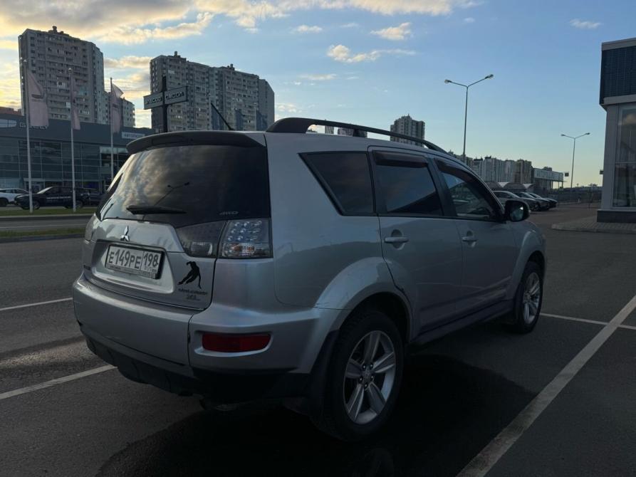 Mitsubishi Outlander II Рестайлинг Санкт-Петербург  - изображение 3