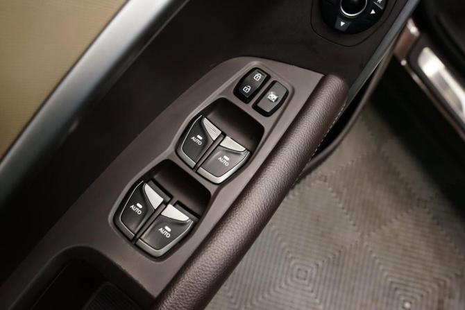 Hyundai Santa Fe III Рестайлинг с пробегом 2015 года, цена 2 437 000 рублей, 159491 км, внедорожник, Автокод Объявления