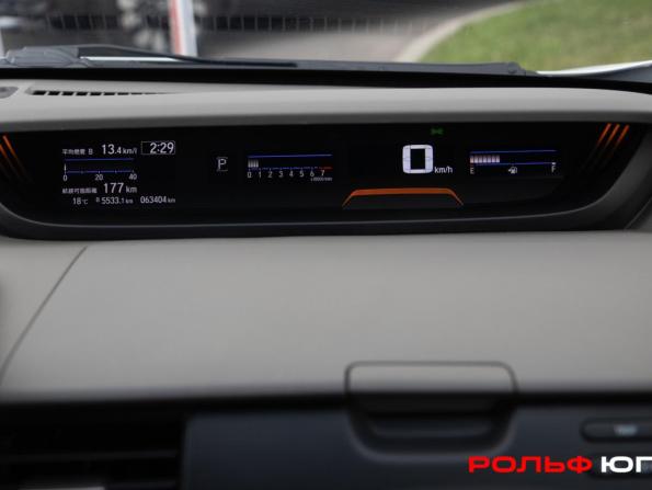 Honda Freed II Рестайлинг с пробегом 2022 года, цена 1 798 000 рублей, 63137 км, компактвэн, Автокод Объявления