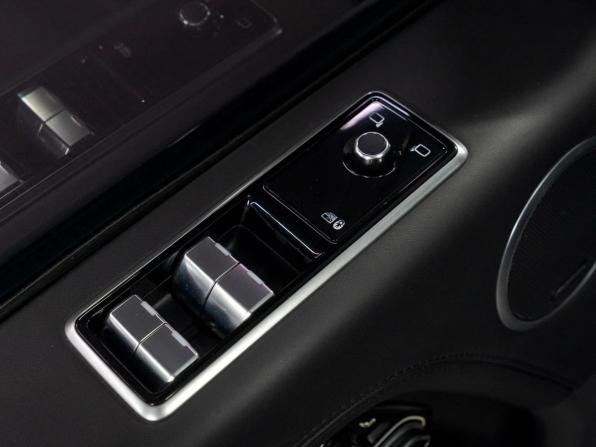 Land Rover Range Rover IV Рестайлинг с пробегом 2019 года, цена 7 848 000 рублей, 71347 км, внедорожник, Автокод Объявления