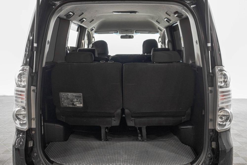 Toyota Voxy II (R70) Барнаул  - изображение 22