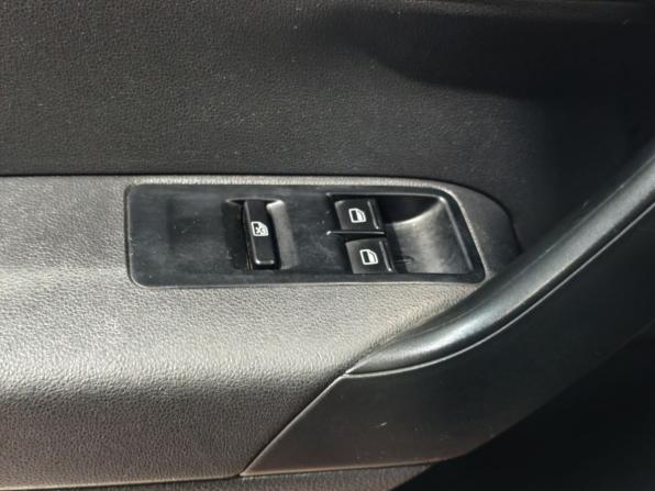 Volkswagen Polo V с пробегом 2012 года, цена 784 200 рублей, 104129 км, седан, Автокод Объявления