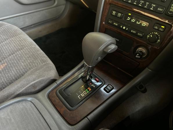 Toyota Chaser VI (X100) Рестайлинг с пробегом 2000 года, цена 1 200 000 рублей, 181104 км, седан, Автокод Объявления