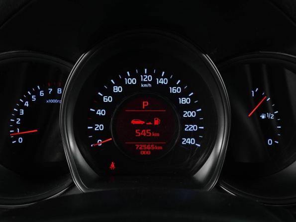 Kia Ceed II Рестайлинг с пробегом 2015 года, цена 1 499 000 рублей, 72565 км, хэтчбек, Автокод Объявления