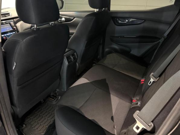 Nissan Qashqai II с пробегом 2017 года, цена 1 135 000 рублей, 131001 км, внедорожник, Автокод Объявления