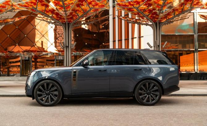 Новый Land Rover Range Rover V 2026 года, цена 34 100 000 рублей, внедорожник, Автокод Объявления