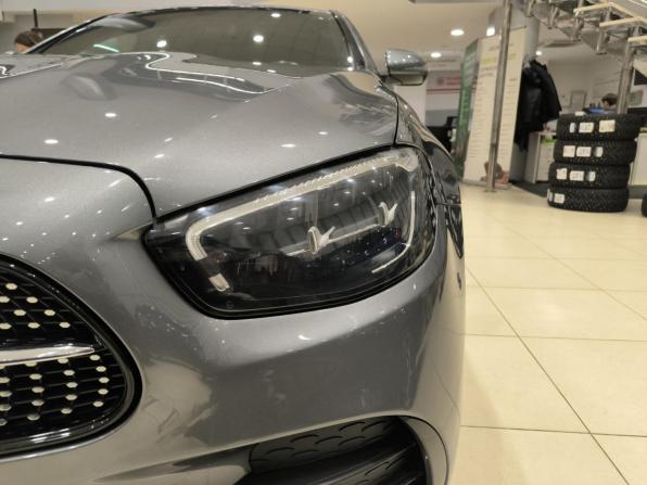 Mercedes-Benz E-Класс V (W213 S213 C238) Рестайлинг с пробегом 2021 года, цена 4 450 000 рублей, 68000 км, седан, Автокод Объявления