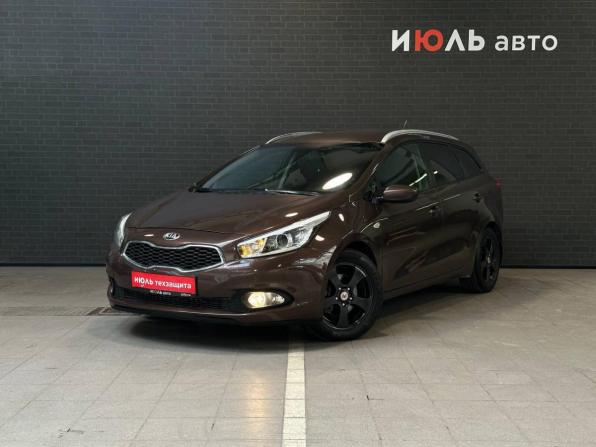 Kia Ceed II с пробегом 2012 года, цена 1 170 000 рублей, 199497 км, универсал, Автокод Объявления