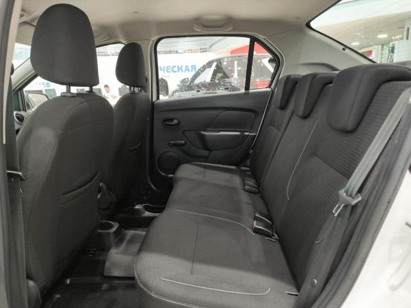 Renault Logan II Рестайлинг с пробегом 2021 года, цена 1 020 000 рублей, 66799 км, седан, Автокод Объявления