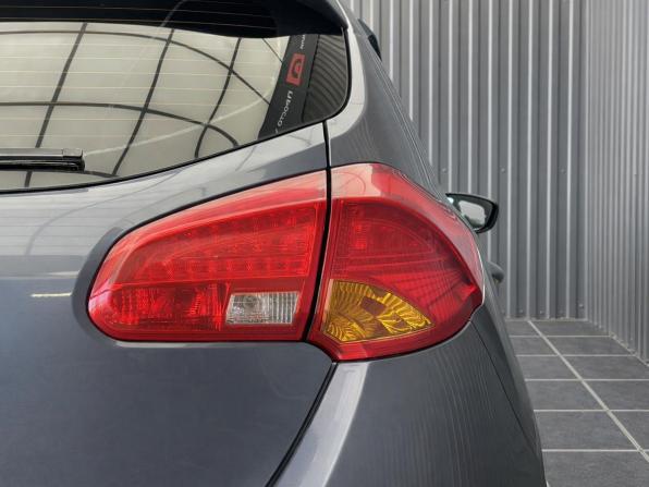 Kia Ceed II с пробегом 2014 года, цена 1 057 000 рублей, 178031 км, хэтчбек, Автокод Объявления