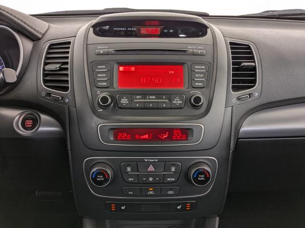 Kia Sorento II Рестайлинг с пробегом 2014 года, цена 1 850 000 рублей, 97776 км, внедорожник, Автокод Объявления