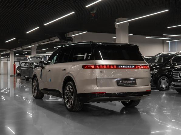 Lynk &amp; Co 900 с пробегом 2026 года, цена 7 850 000 рублей, 50 км, внедорожник, Автокод Объявления