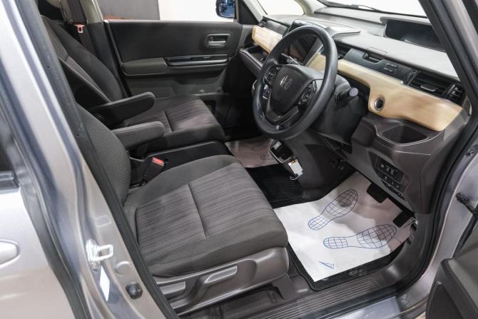 Honda Freed II с пробегом 2018 года, цена 1 669 000 рублей, 86000 км, компактвэн, Автокод Объявления