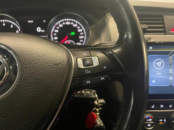 Volkswagen Golf VII с пробегом 2013 года, цена 999 000 рублей, 265000 км, хэтчбек, Автокод Объявления