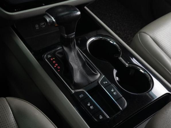 Kia Carnival III с пробегом 2019 года, цена 3 579 000 рублей, 104072 км, минивэн, Автокод Объявления