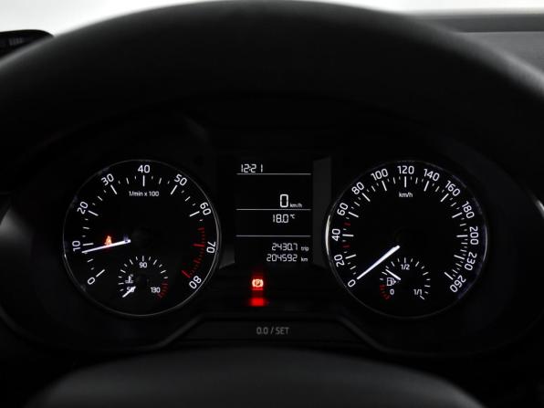 Skoda Octavia III (A7) Рестайлинг с пробегом 2017 года, цена 1 290 000 рублей, 204534 км, лифтбек, Автокод Объявления