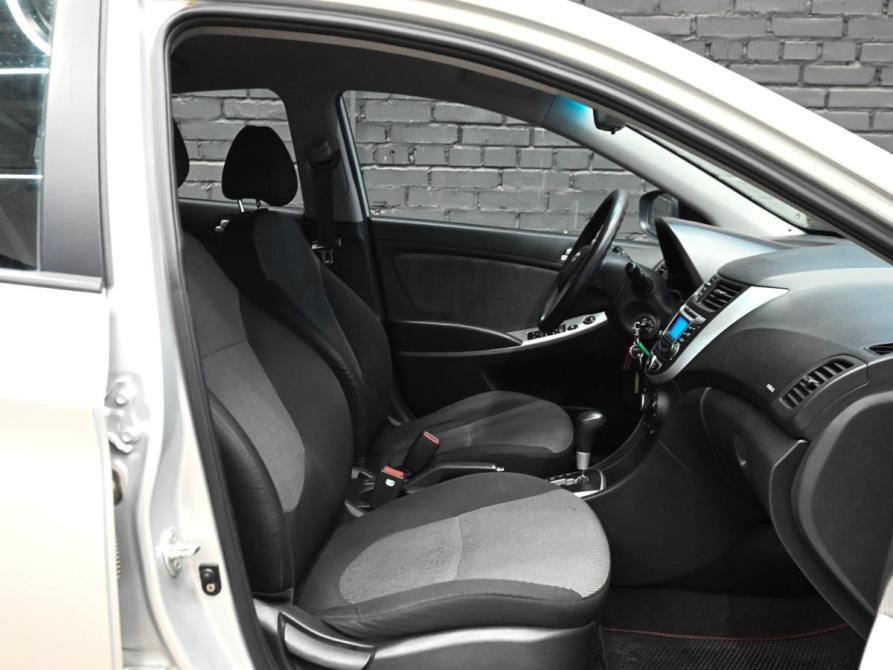 Hyundai Solaris I Екатеринбург  - изображение 12