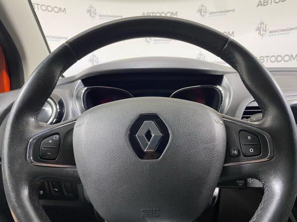 Renault Kaptur I с пробегом 2017 года, цена 1 147 700 рублей, 130358 км, внедорожник, Автокод Объявления