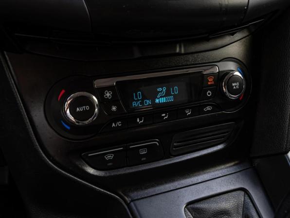 Ford Focus III с пробегом 2012 года, цена 680 000 рублей, 211899 км, универсал, Автокод Объявления