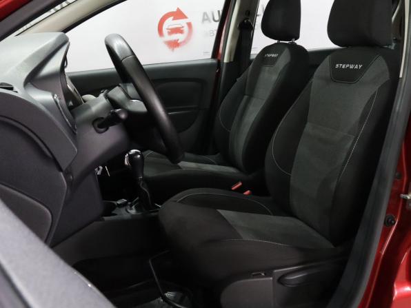 Renault Sandero II Рестайлинг с пробегом 2019 года, цена 1 250 000 рублей, 130460 км, хэтчбек, Автокод Объявления