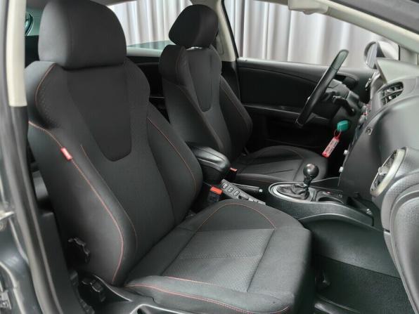 SEAT Leon II Рестайлинг с пробегом 2012 года, цена 824 000 рублей, 255563 км, хэтчбек, Автокод Объявления