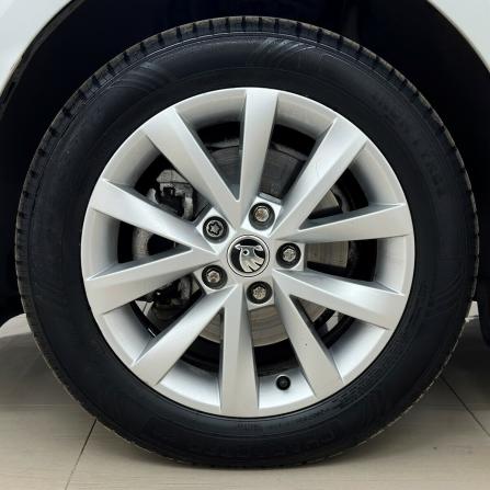 Skoda Octavia III (A7) Рестайлинг с пробегом 2018 года, цена 1 010 000 рублей, 180096 км, лифтбек, Автокод Объявления