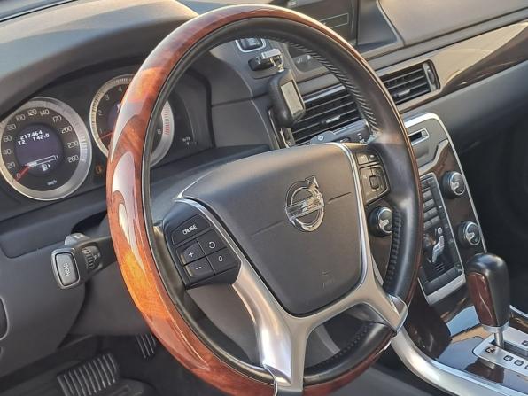 Volvo S80 II Рестайлинг с пробегом 2012 года, цена 990 000 рублей, 217339 км, седан, Автокод Объявления