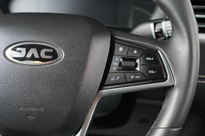 JAC J7 I с пробегом 2023 года, цена 1 059 000 рублей, 67331 км, лифтбек, Автокод Объявления