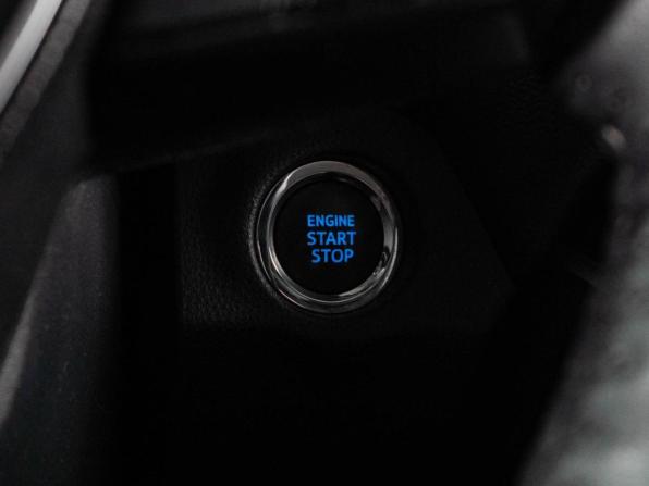 Toyota RAV4 V (XA50) с пробегом 2021 года, цена 3 499 000 рублей, 79475 км, внедорожник, Автокод Объявления