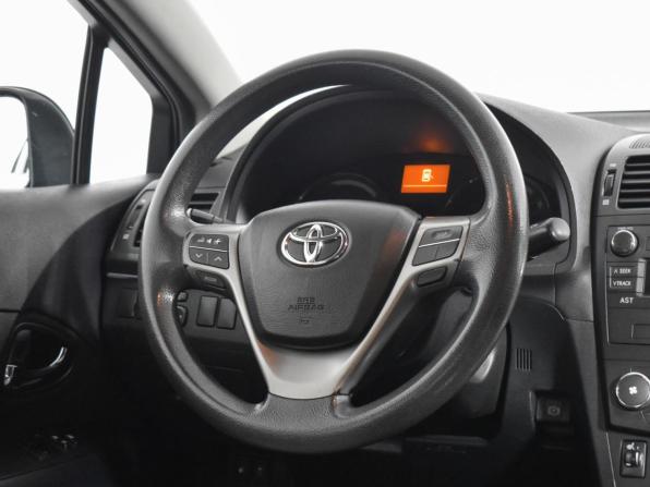 Toyota Avensis III с пробегом 2009 года, цена 875 000 рублей, 205357 км, седан, Автокод Объявления