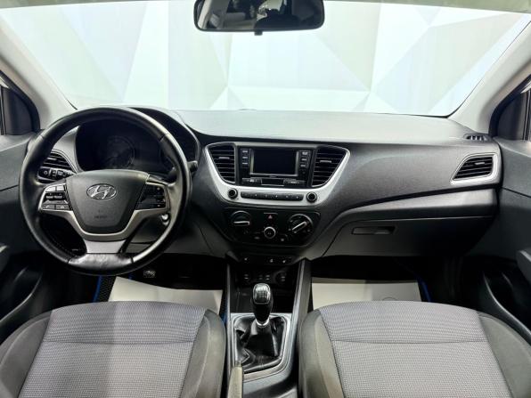 Hyundai Solaris II с пробегом 2018 года, цена 1 180 000 рублей, 137672 км, седан, Автокод Объявления