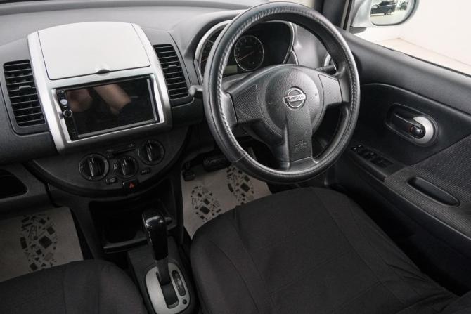 Nissan Note I Рестайлинг с пробегом 2010 года, цена 629 000 рублей, 200000 км, хэтчбек, Автокод Объявления