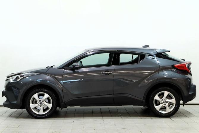 Toyota C-HR I с пробегом 2018 года, цена 2 199 000 рублей, 111611 км, внедорожник, Автокод Объявления