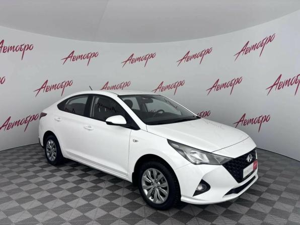 Hyundai Solaris II Рестайлинг с пробегом 2021 года, цена 1 250 000 рублей, 114569 км, седан, Автокод Объявления