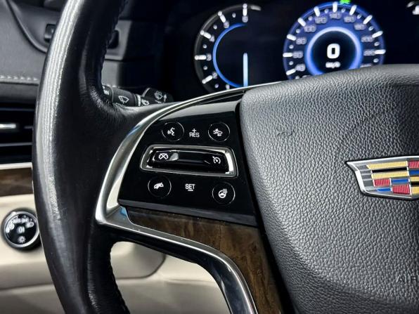 Cadillac Escalade IV с пробегом 2019 года, цена 5 399 000 рублей, 82441 км, внедорожник, Автокод Объявления